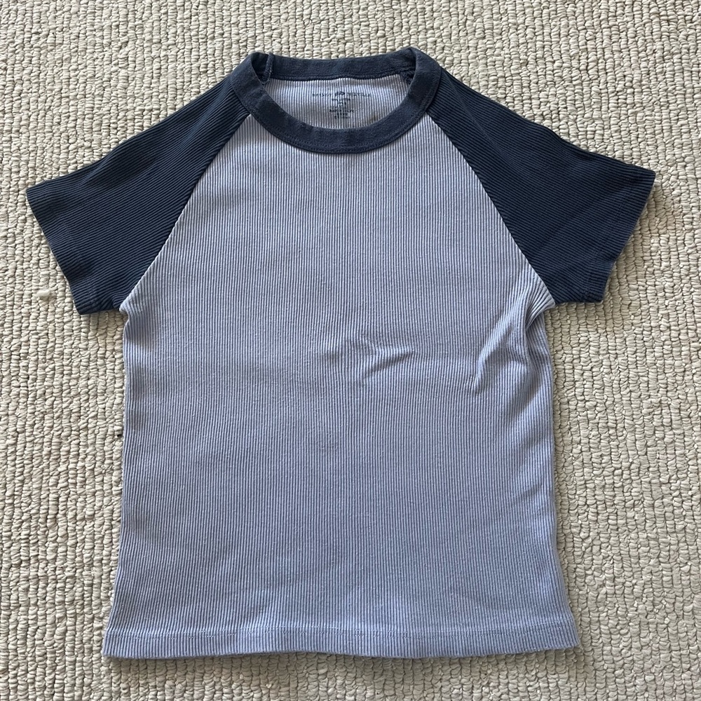 brandy melville baby tee